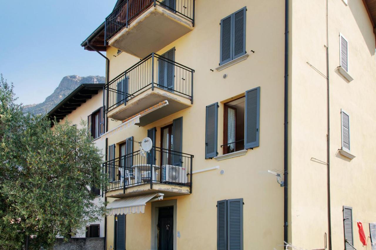 Ferienwohnung Casa Sole Novate Mezzola Exterior foto